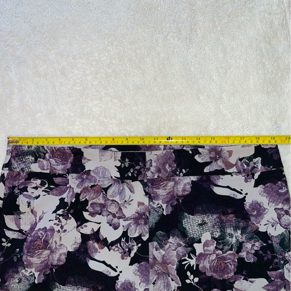 Nine West purple‎ dark floral straight leg pants - Picture 2 of 8